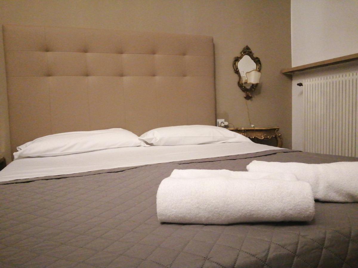 Bellaria Bed & Breakfast Voghera Exterior foto
